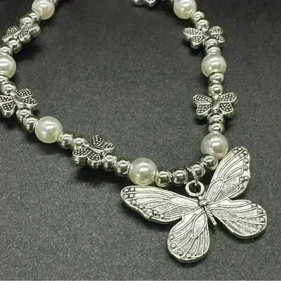 Butterfly Necklace Choker with Pearl charms. Coquette charm necklace 💗 - Picture 1 of 4